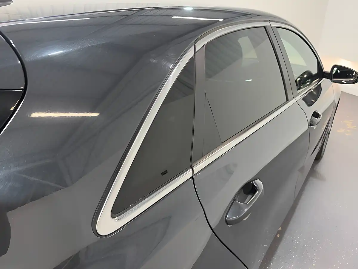 Used 2019 Kia Ceed 3 Grey - Interior and Exterior details 6