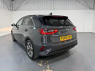 Used 2019 Kia Ceed 3 Grey - Interior and Exterior details 9