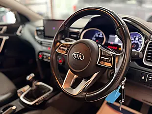 Used 2019 Kia Ceed 3 Grey - Interior and Exterior details 11