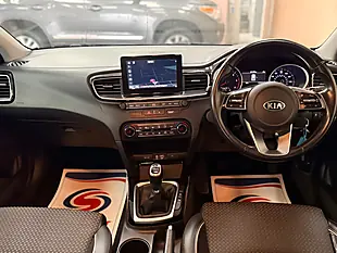 Used 2019 Kia Ceed 3 Grey - Interior and Exterior details 20