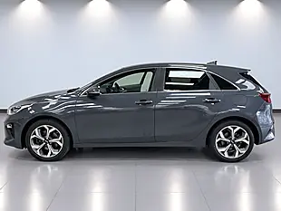Used 2019 Kia Ceed 3 Grey - Interior and Exterior details 4