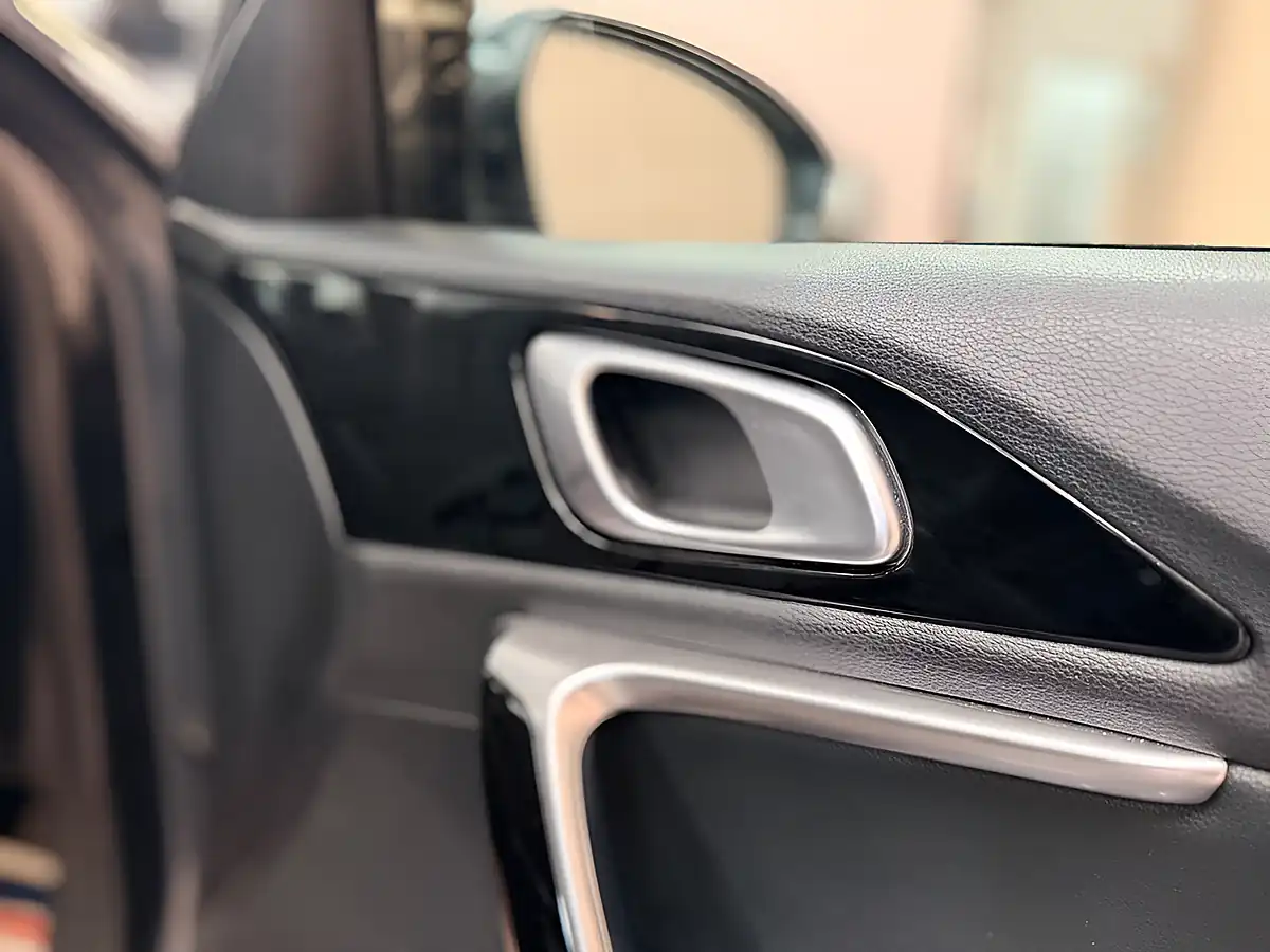 Used 2019 Kia Ceed 3 Grey - Interior and Exterior details 9