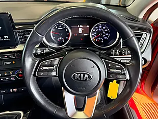 Used 2019 Kia Ceed 3 Red - Interior and Exterior details 12