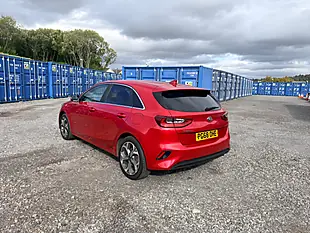 Used 2019 Kia Ceed 3 Red - Interior and Exterior details 17