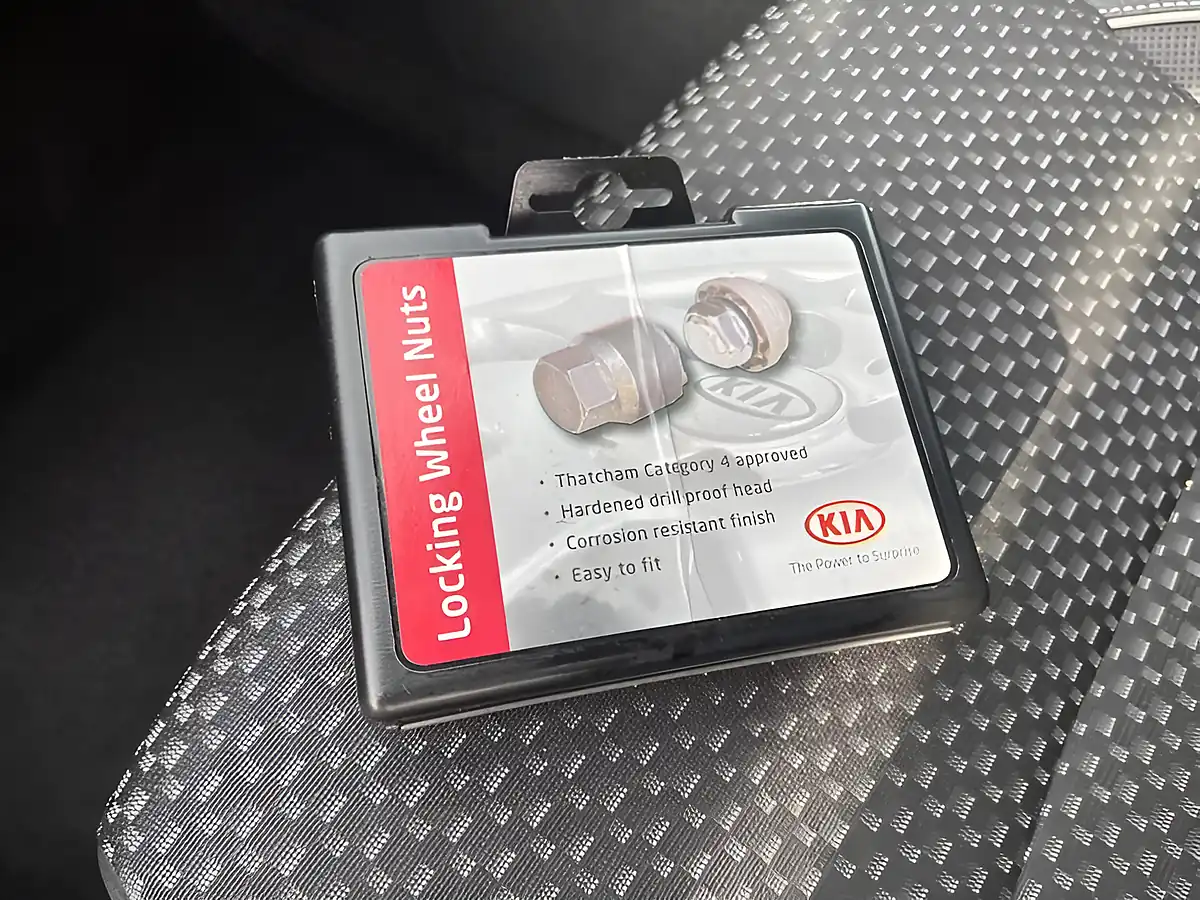 Used 2019 Kia Ceed 3 Sportswagon Grey - Interior and Exterior details 20