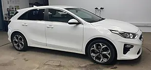 Used 2019 Kia Ceed 3 White - Interior and Exterior details 6