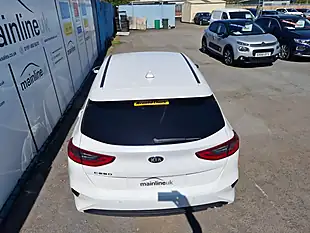 Used 2019 Kia Ceed 3 White - Interior and Exterior details 15
