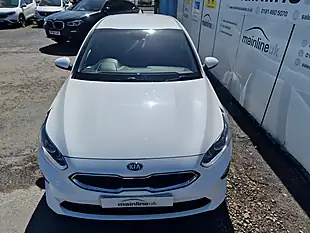 Used 2019 Kia Ceed 3 White - Interior and Exterior details 8