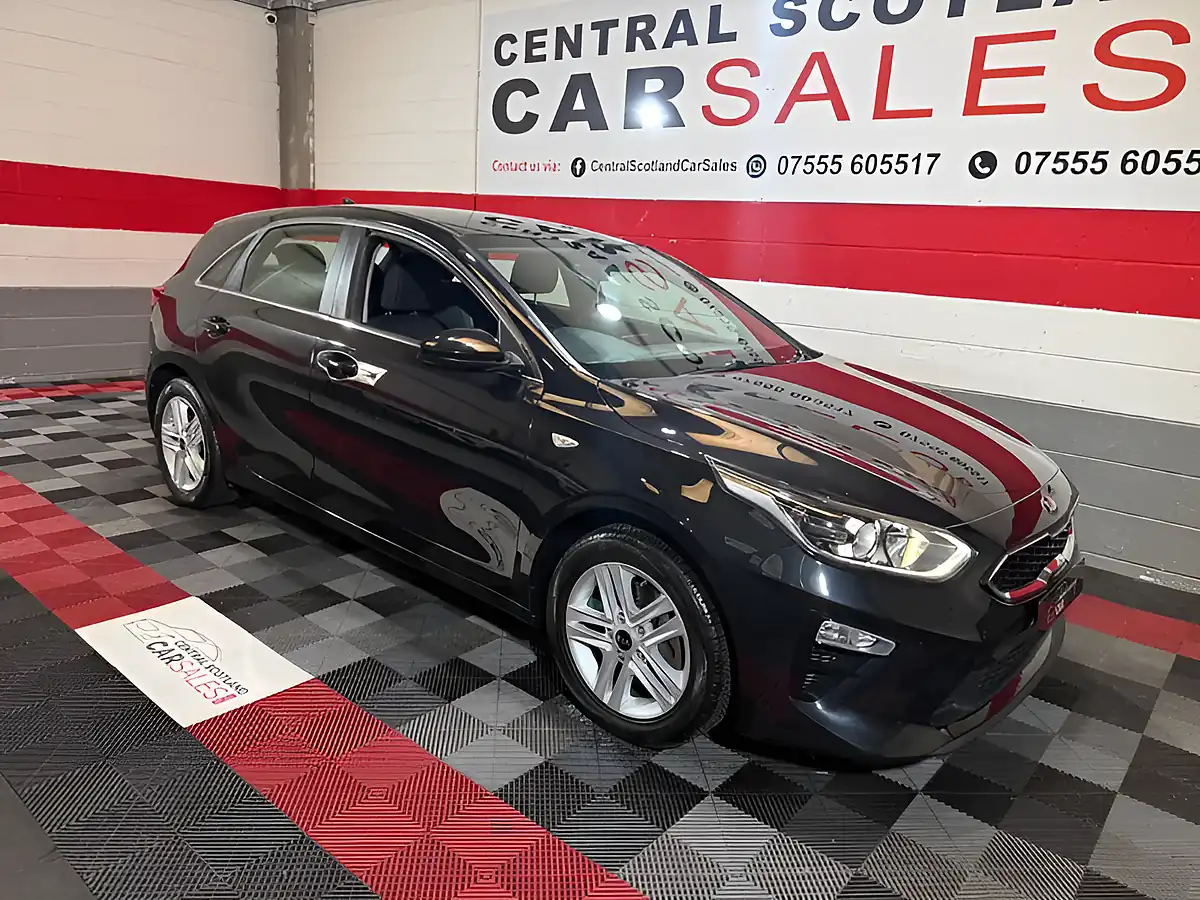Used 2019 Kia Ceed Eco 2 Black - Front View