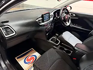 Used 2019 Kia Ceed Eco 2 Grey - Interior and Exterior details 15