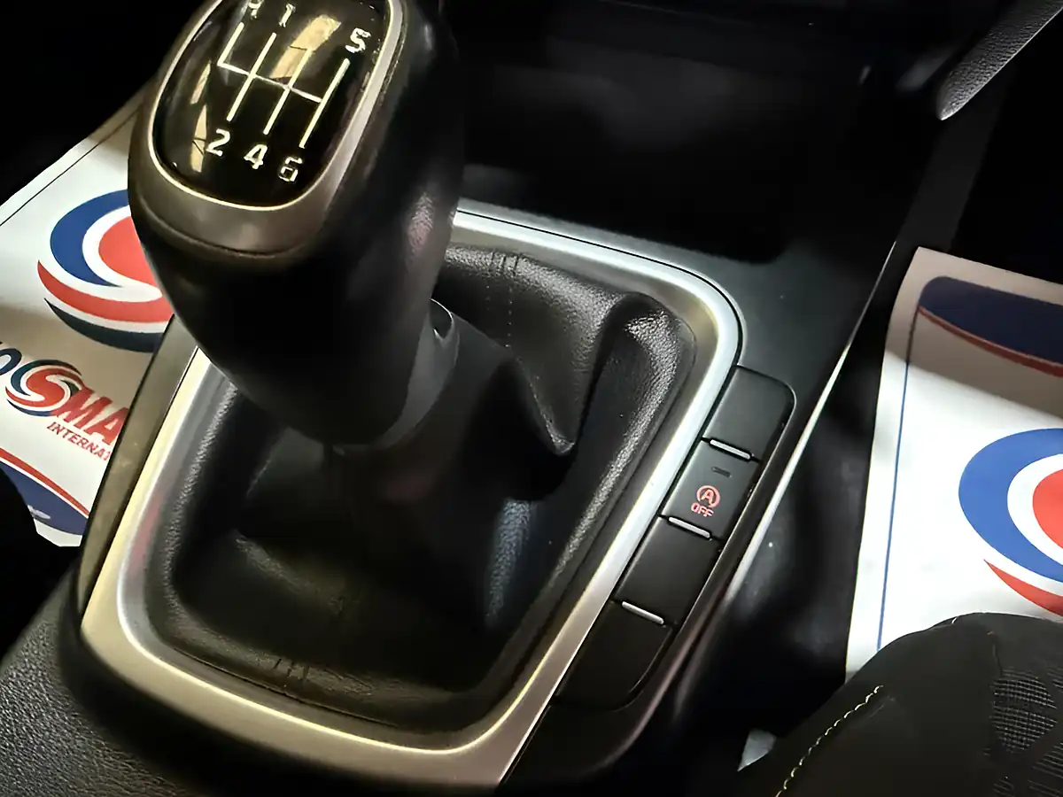 Used 2019 Kia Ceed Eco 2 Grey - Interior and Exterior details 19