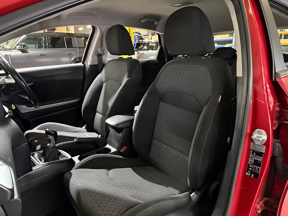 Used 2019 Kia Ceed Eco 2 Red - Interior and Exterior details 17
