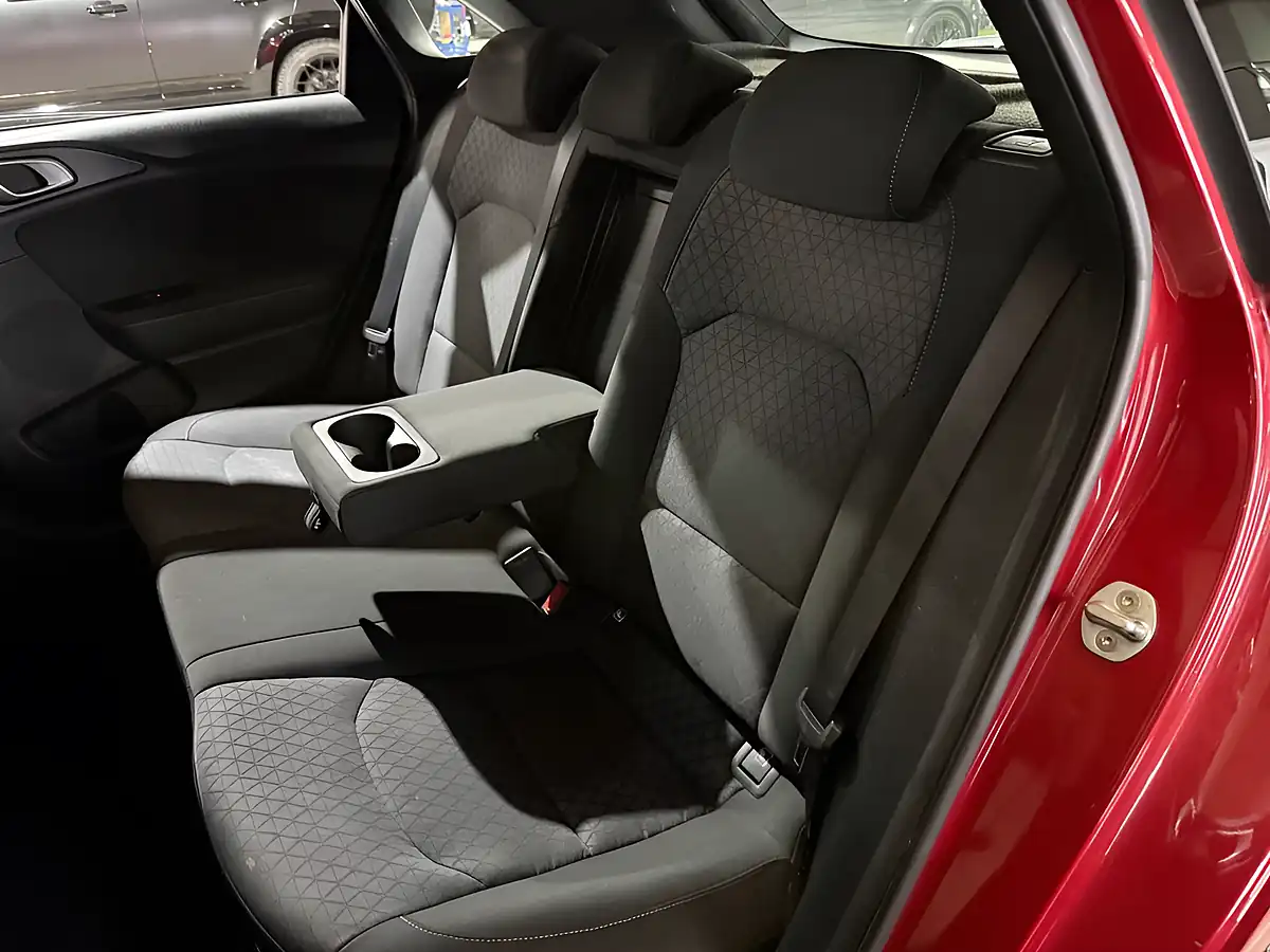 Used 2019 Kia Ceed Eco 2 Red - Interior and Exterior details 18