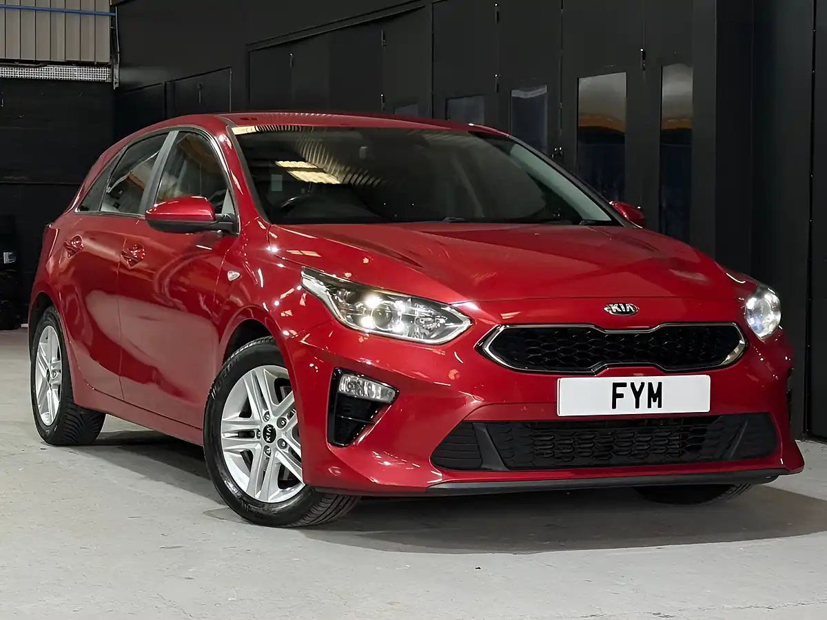 Used 2019 Kia Ceed Eco 2 Red - Interior and Exterior details 3