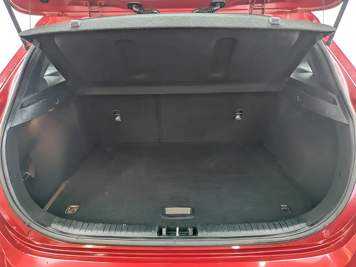 Used 2019 Kia Ceed Eco 2 Red - Interior and Exterior details 10