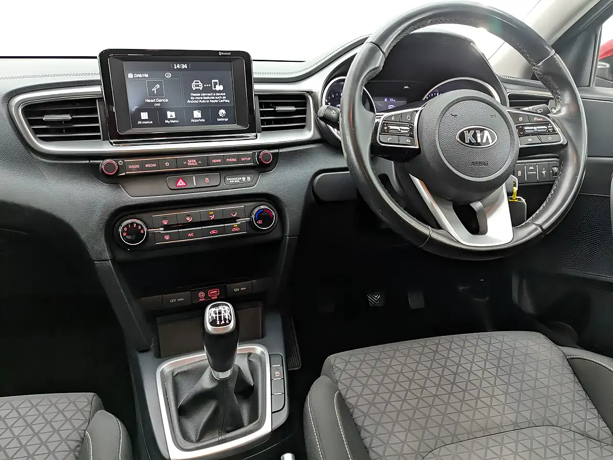 Used 2019 Kia Ceed Eco 2 Red - Interior and Exterior details 17