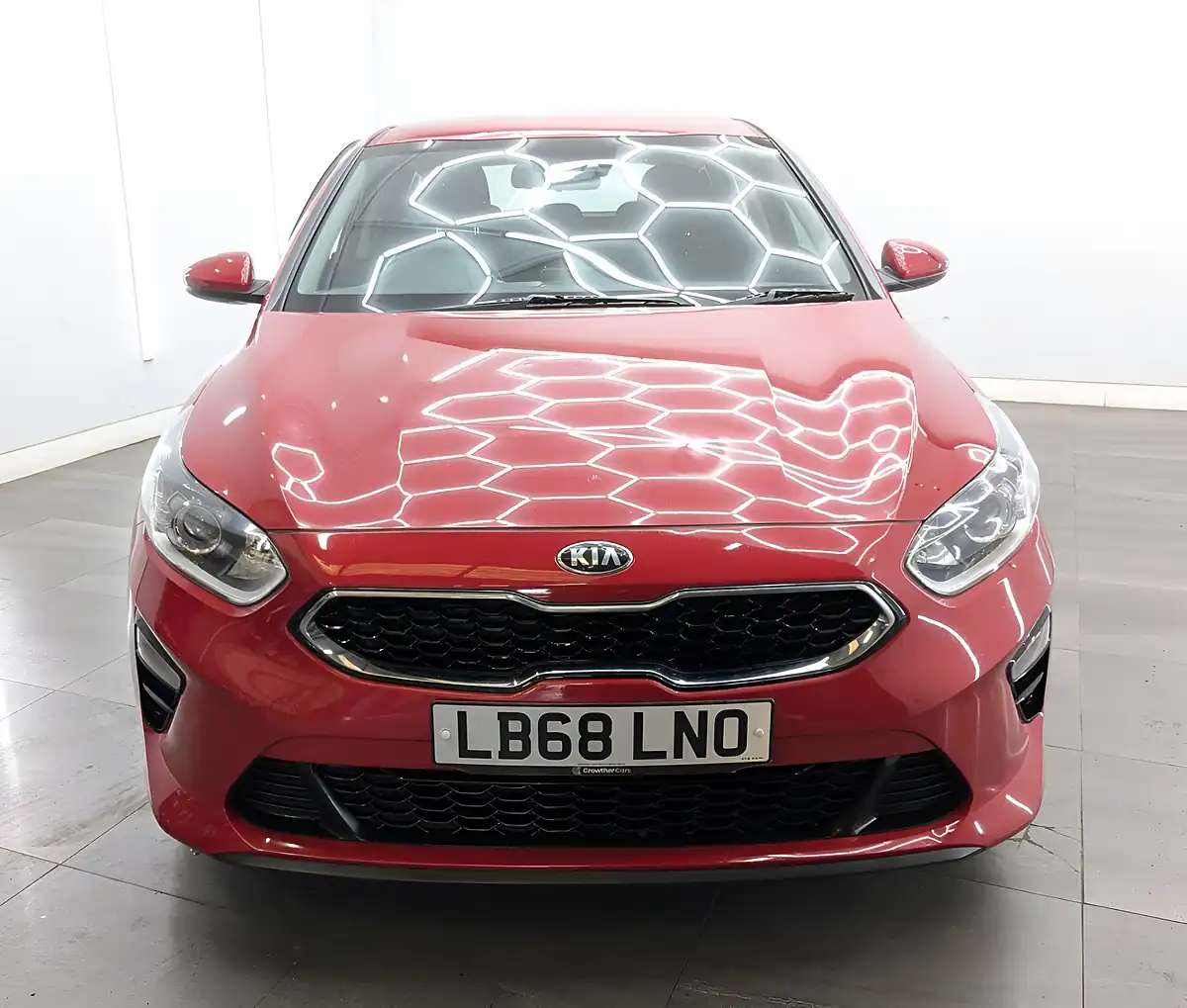 Used 2019 Kia Ceed Eco 2 Red - Interior and Exterior details 2