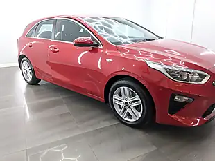 Used 2019 Kia Ceed Eco 2 Red - Interior and Exterior details 4