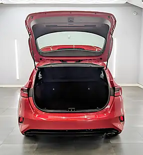 Used 2019 Kia Ceed Eco 2 Red - Interior and Exterior details 9