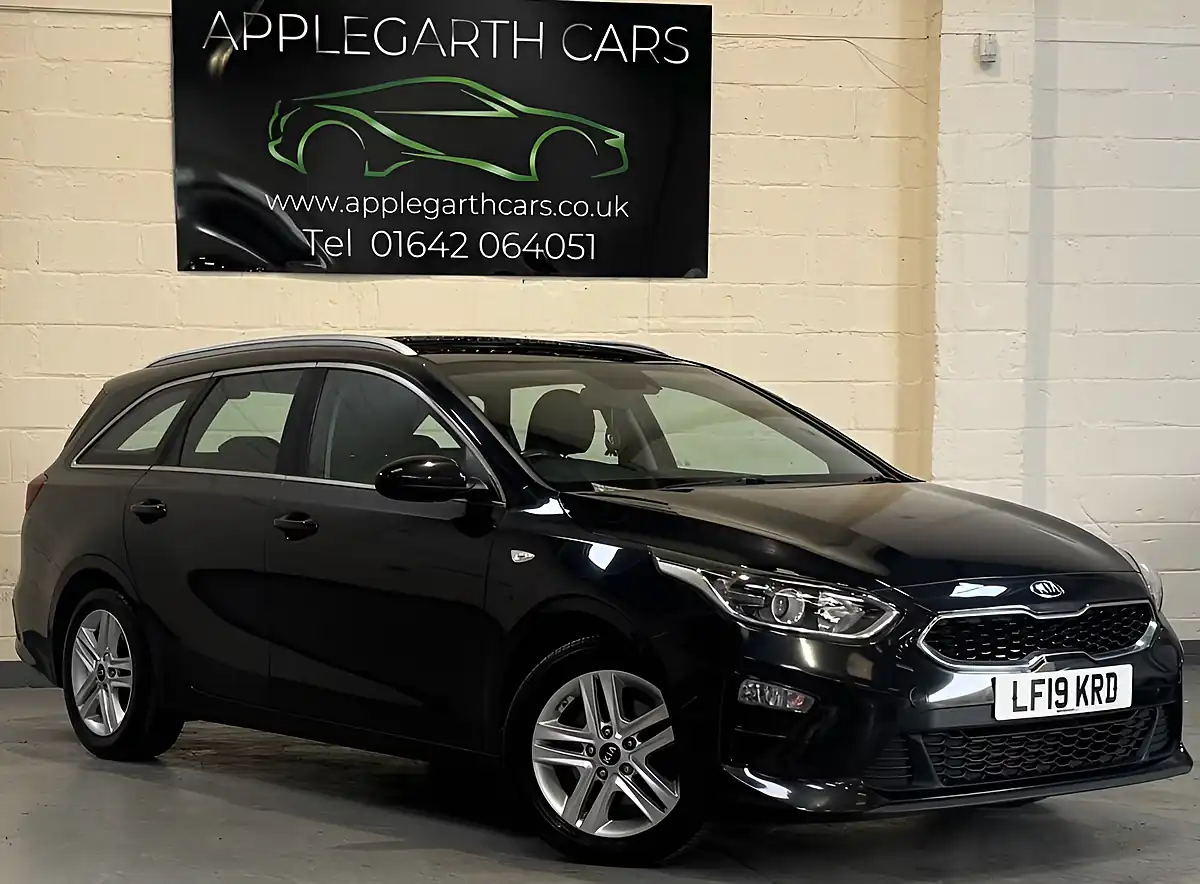Used 2019 Kia Ceed Eco 2 Sportswagon Black - Interior and Exterior details 13