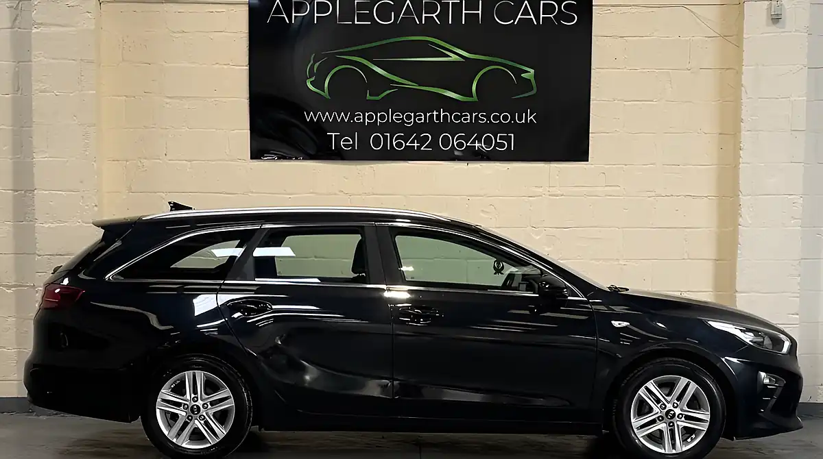 Used 2019 Kia Ceed Eco 2 Sportswagon Black - Interior and Exterior details 2