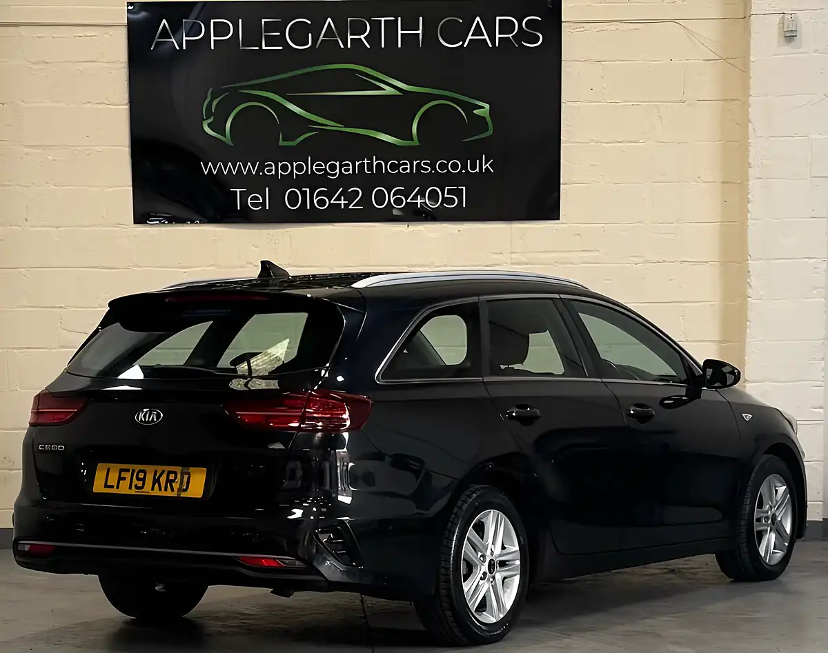 Used 2019 Kia Ceed Eco 2 Sportswagon Black - Interior and Exterior details 3