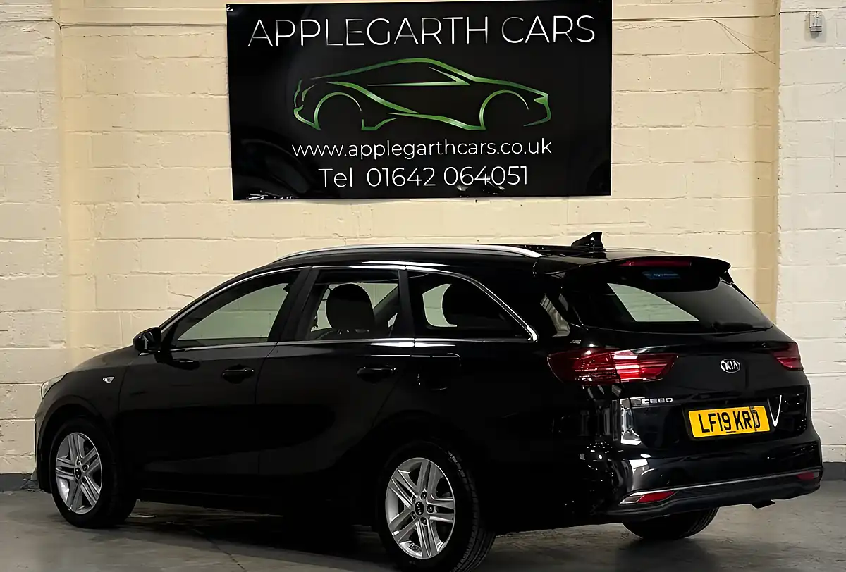 Used 2019 Kia Ceed Eco 2 Sportswagon Black - Interior and Exterior details 7