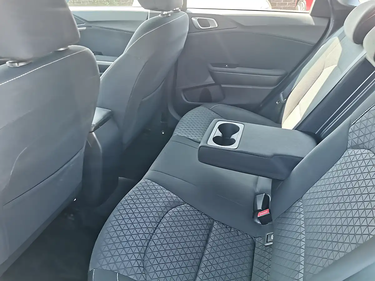 Used 2019 Kia Ceed Eco 2 Sportswagon Grey - Interior and Exterior details 11