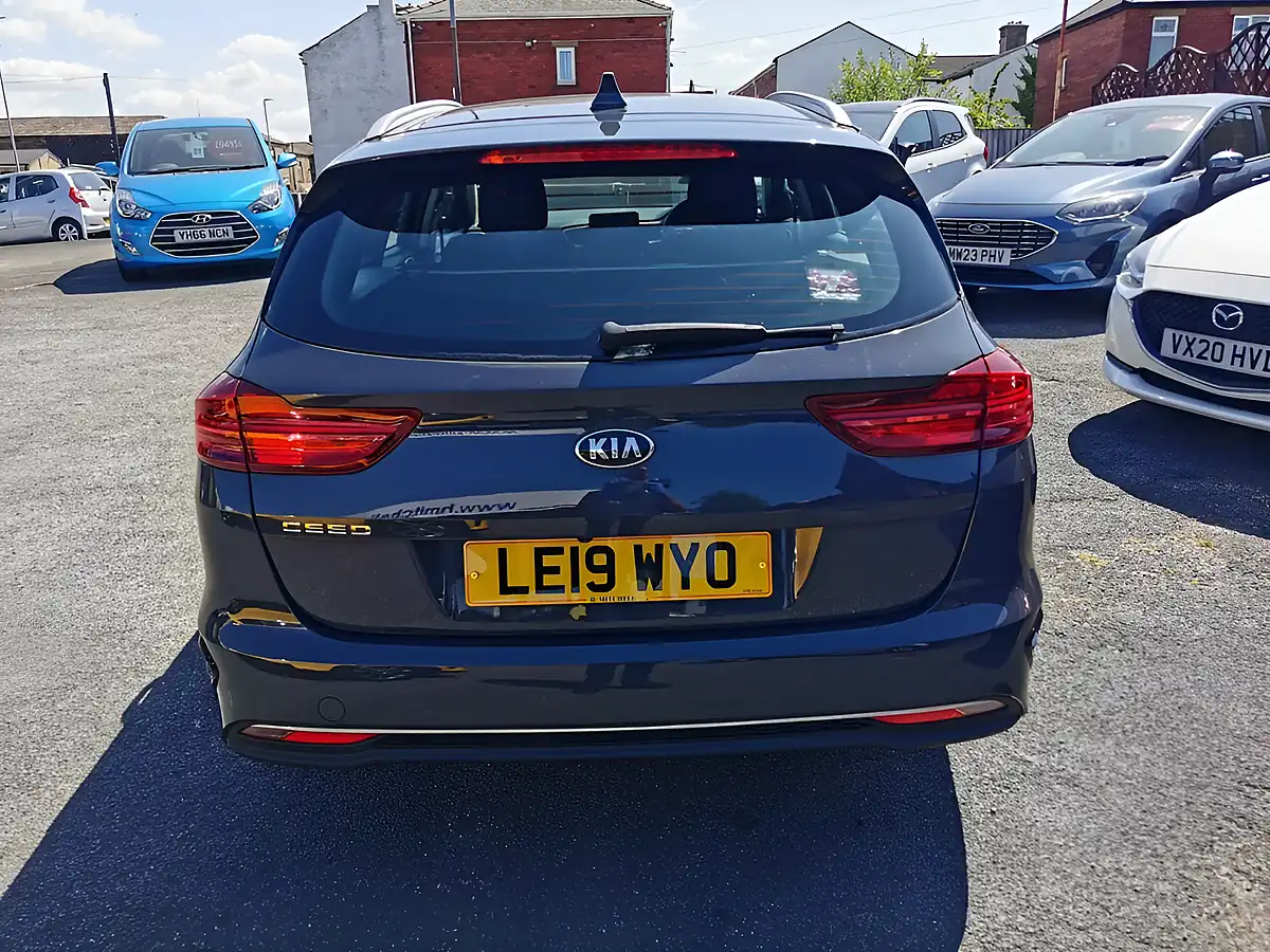 Used 2019 Kia Ceed Eco 2 Sportswagon Grey - Interior and Exterior details 5