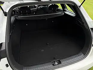 Used 2019 Kia Ceed Eco 2 Sportswagon White - Interior and Exterior details 13