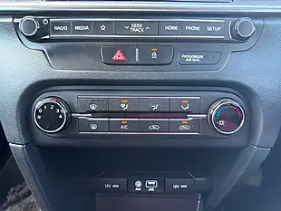 Used 2019 Kia Ceed Eco 2 Sportswagon White - Interior and Exterior details 12