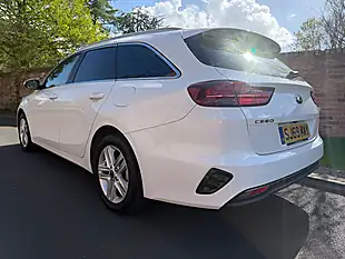 Used 2019 Kia Ceed Eco 2 Sportswagon White - Interior and Exterior details 5