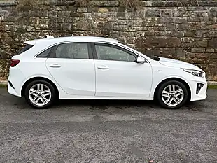 Used 2019 Kia Ceed Eco 2 White - Interior and Exterior details 6