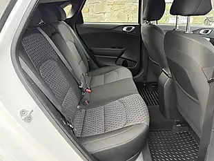 Used 2019 Kia Ceed Eco 2 White - Interior and Exterior details 7