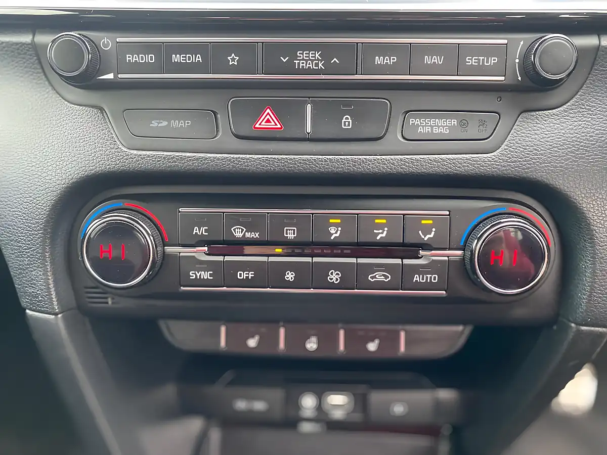 Used 2019 Kia Ceed GT-Line Black - Interior and Exterior details 16