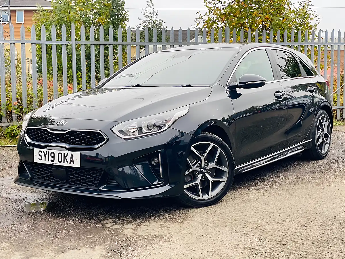 Used 2019 Kia Ceed GT-Line Black - Interior and Exterior details 3