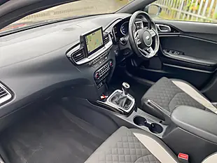 Used 2019 Kia Ceed GT-Line Black - Interior and Exterior details 5