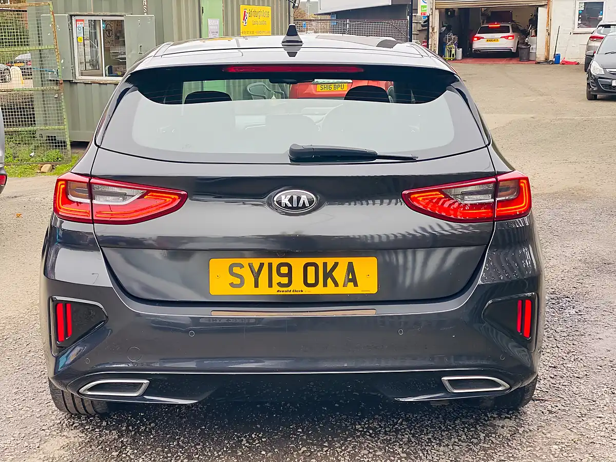 Used 2019 Kia Ceed GT-Line Black - Interior and Exterior details 9