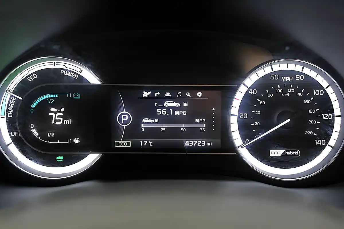 Used 2019 Kia Niro 2 Ocean Blue - Interior and Exterior details 16