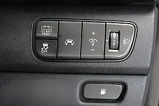 Used 2019 Kia Niro 2 Ocean Blue - Interior and Exterior details 19