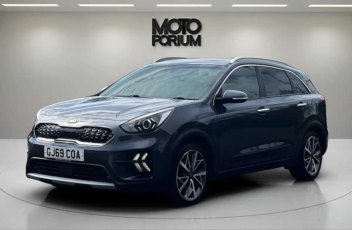 Used 2019 Kia Niro 3 Grey - Interior and Exterior details 4