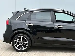 Used 2019 Kia Niro Niro 4 Midnight Black - Interior and Exterior details 10