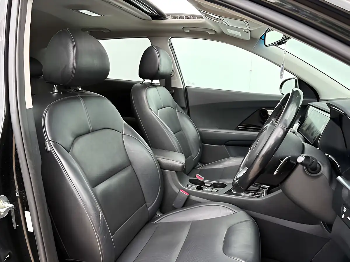 Used 2019 Kia Niro Niro 4 Midnight Black - Interior and Exterior details 19