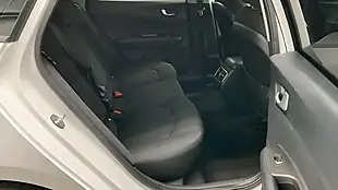 Used 2019 Kia Optima 2 Sportswagon White - Interior and Exterior details 10