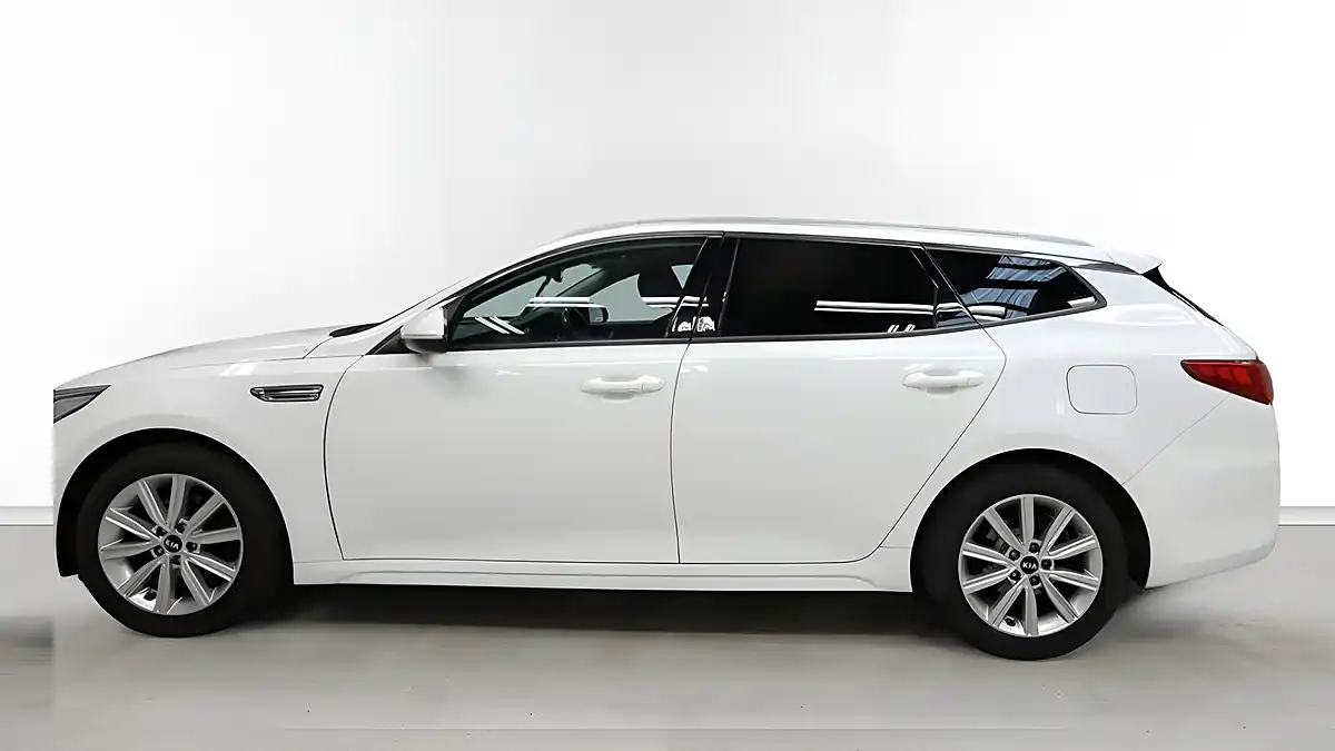 Used 2019 Kia Optima 2 Sportswagon White - Interior and Exterior details 6