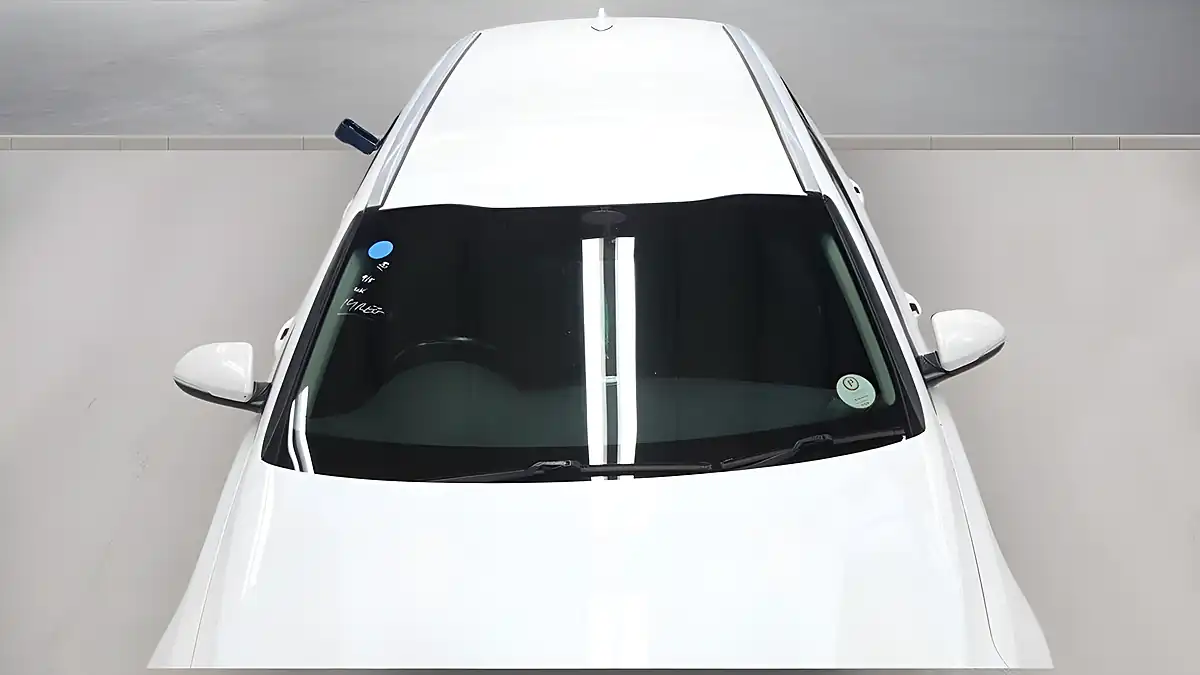 Used 2019 Kia Optima 2 Sportswagon White - Interior and Exterior details 7