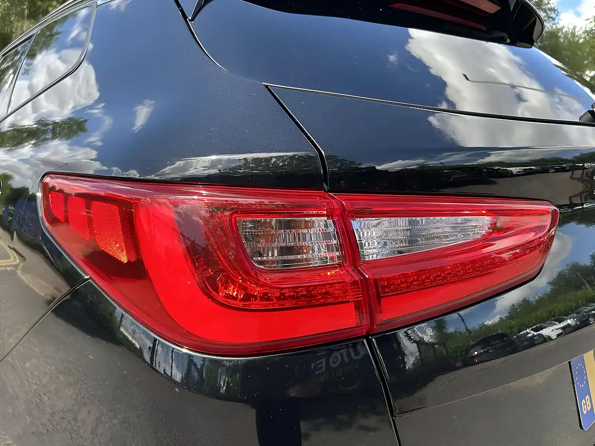 Used 2019 Kia Optima 3 Sportswagon Black - Interior and Exterior details 20