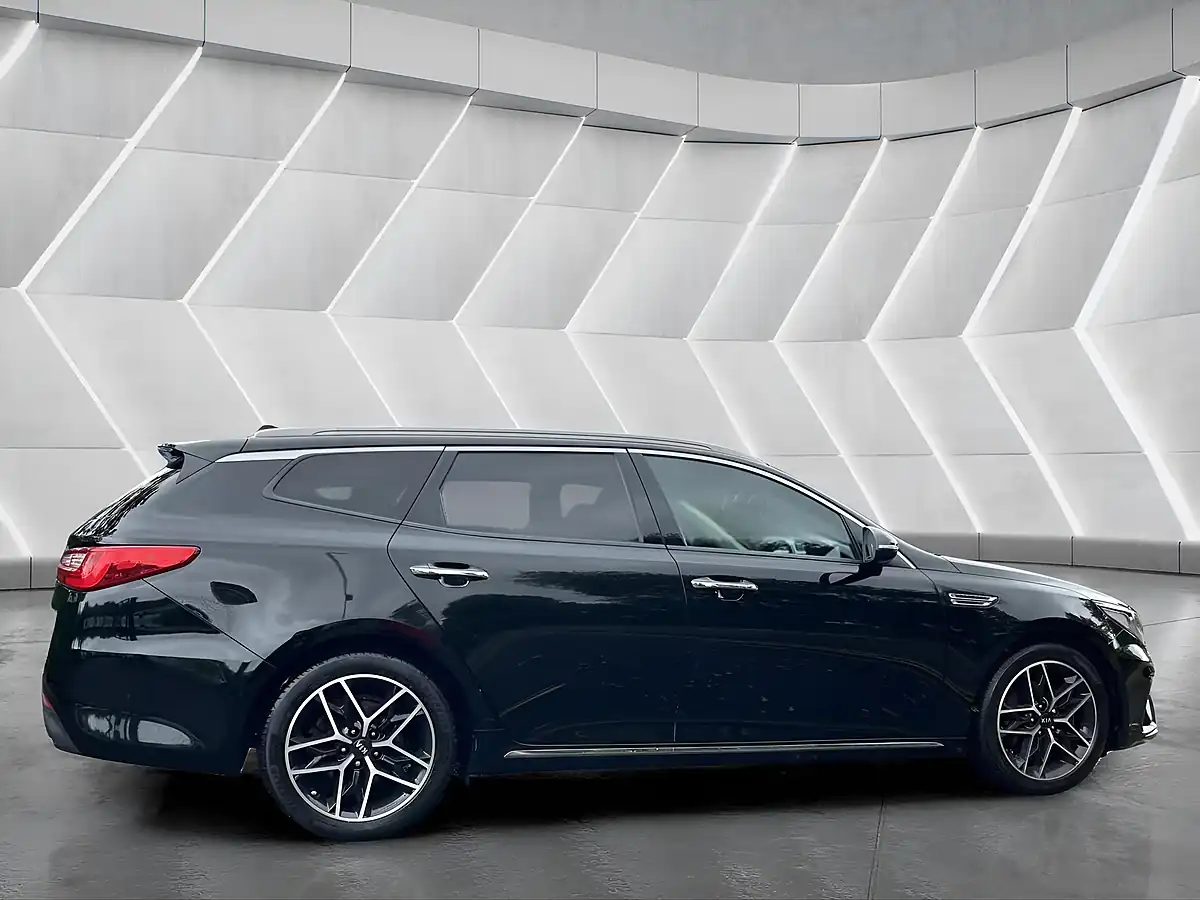 Used 2019 Kia Optima 3 Sportswagon Black - Interior and Exterior details 6