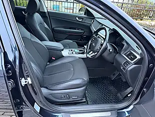 Used 2019 Kia Optima Sportswagon Blue - Interior and Exterior details 2
