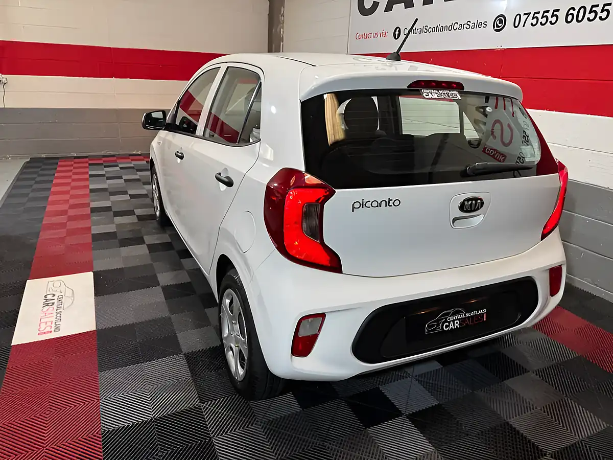 Used 2019 Kia Picanto 1 White - Interior and Exterior details 9